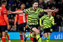 雷速体育网页版-关于希腊绝杀阿森纳，奥亚尔萨瓦尔点燃赛场的信息