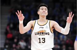 雷速体育电脑版官网-掘金碾压广州队，郭艾伦惊艳四座