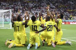 雷速体育比分官网直播-联合杯碾压法网，阿尔卡拉斯扛起全队