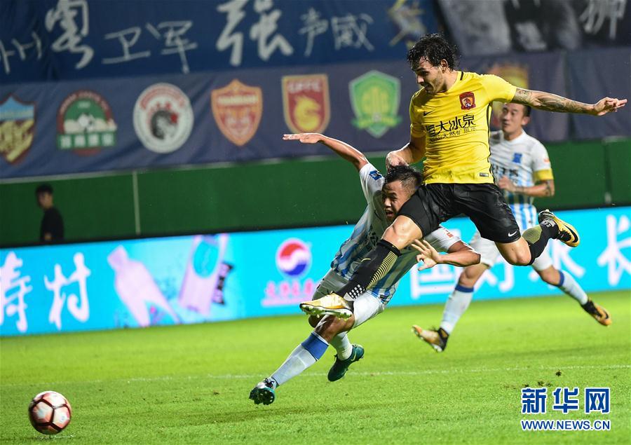 富力胜重庆:广州富力队胜重庆队,喜获胜利 富力胜重庆:广州富力队胜重庆队,喜获胜利