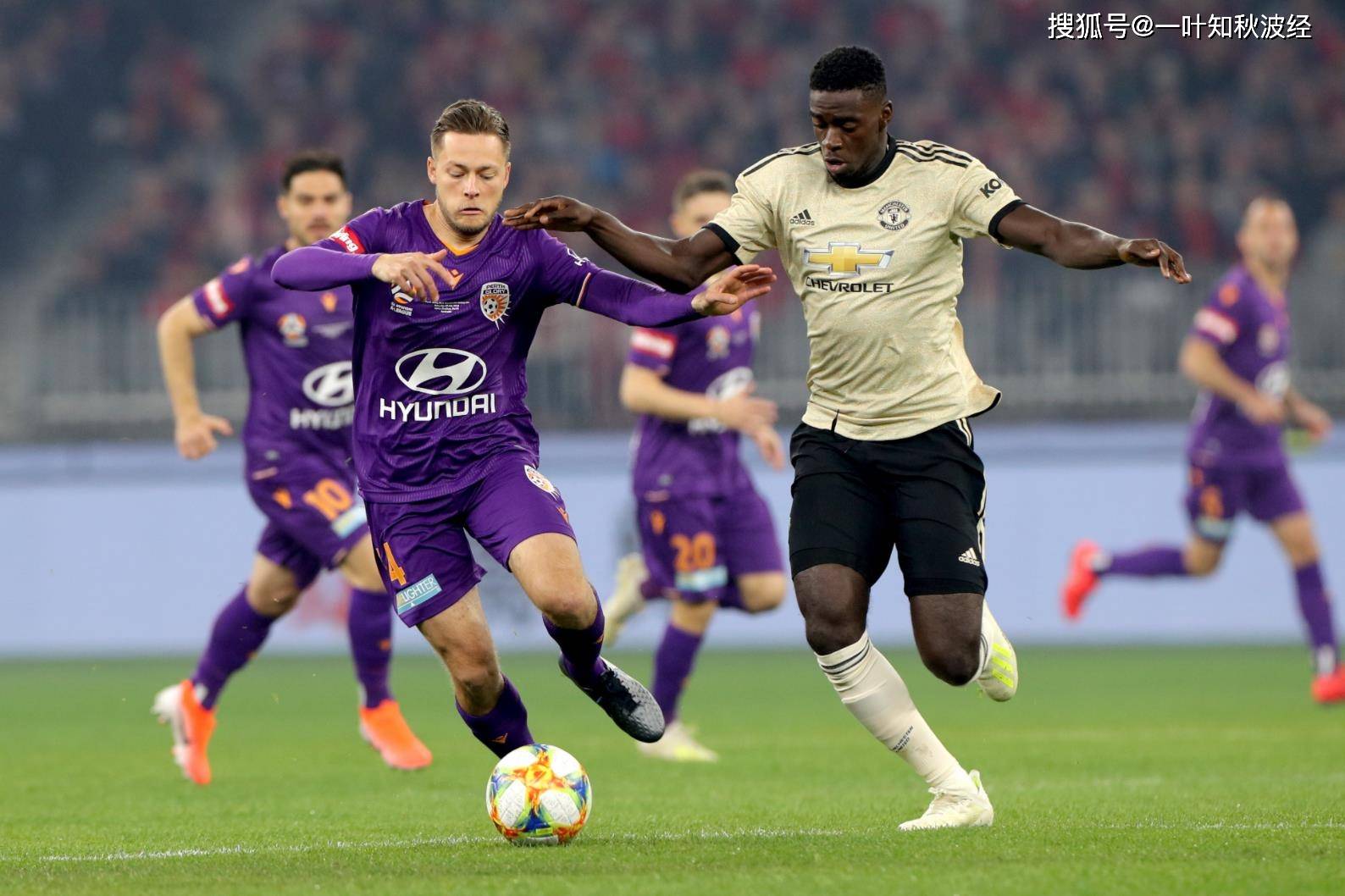 球队战胜困难，奥洲开展龙争虎斗赛前机密