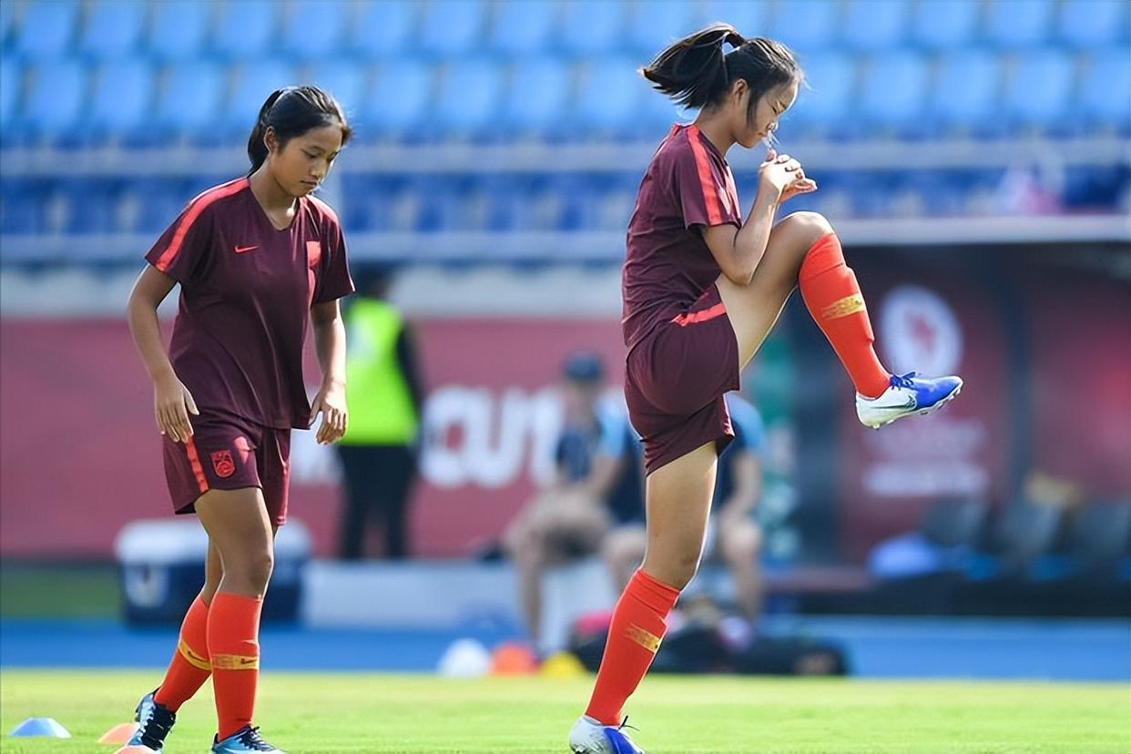 包含精湛技艺表现:女足比赛名将飙戏的词条 包含精湛技艺表现:女足比赛名将飙戏的词条