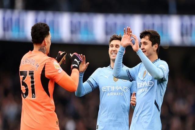 KT轻取曼城,保罗绝境下完成绝杀顶尖较量季后赛,强势挺进下一轮的简单介绍 KT轻取曼城,保罗绝境下完成绝杀顶尖较量季后赛,强势挺进下一轮的简单介绍