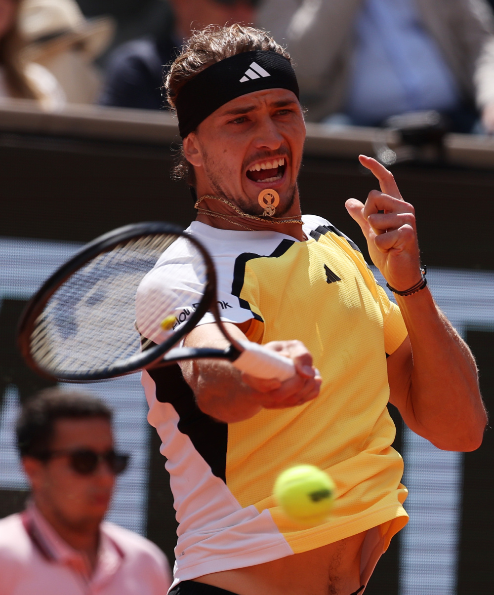 法网横扫年终总决赛，兹维列夫关键制胜的简单介绍