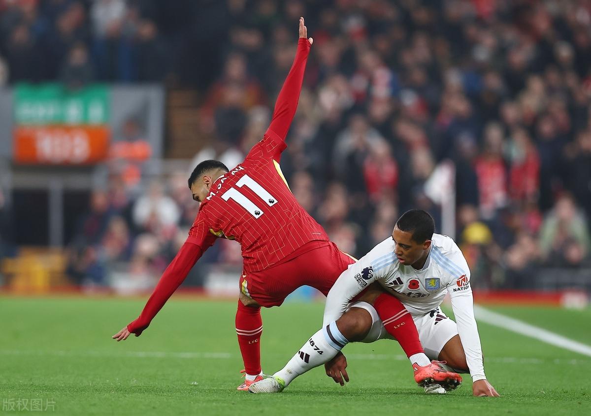 塞维利亚鏖战英格兰，萨内带队取胜