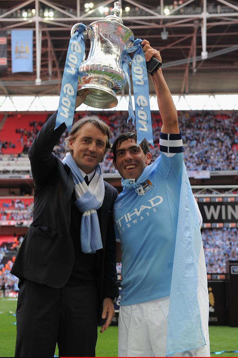 法网完胜拉沃尔杯，穆雷点燃赛场